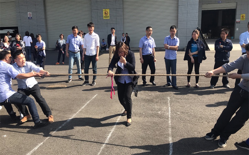 Tug-of-war competition for Labor Day